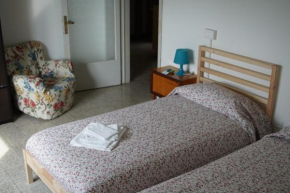 Отель casa vacanze La Casetta  Албавилла
